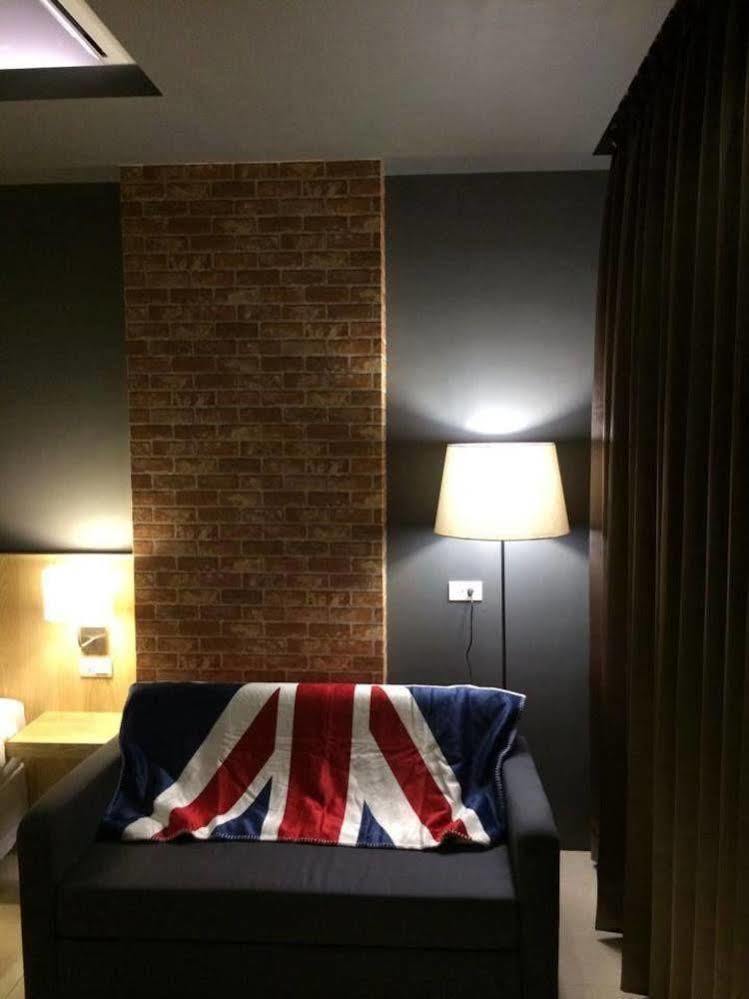 Huzi Room Tainan Luaran gambar